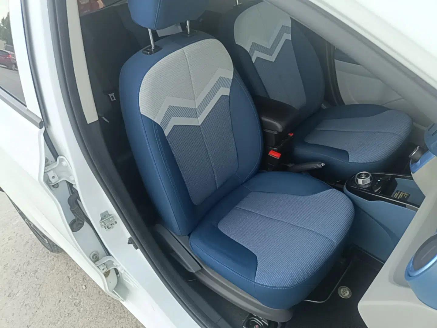 CHANGAN Benni E-Star 2021 National Edition Colorful Version Lithium Iron Phosphate (31.86 kWh) — миниатюра 19
