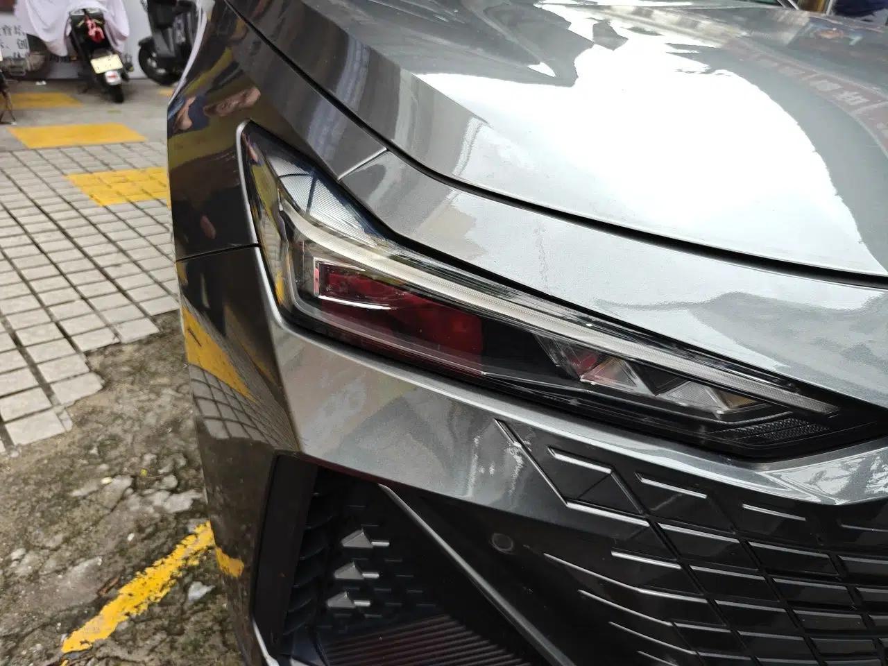 CHANGAN UNI-V iDD 2023 ZhiDian iDD 1.5T 113km Smart & Fun Version — миниатюра 7