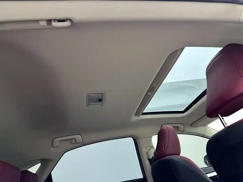 Lexus NX 2020 300h FWD Sport Edition (China VI Emission Standard) — миниатюра 25