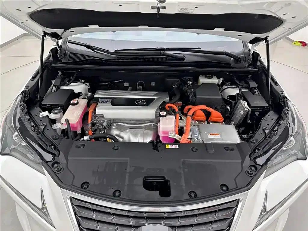 Lexus NX 2020 300h FWD Sport Edition (China VI Emission Standard) — миниатюра 27