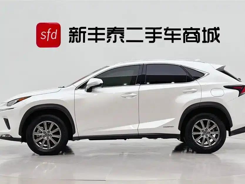 Lexus NX 2020 300h FWD Sport Edition (China VI Emission Standard) — миниатюра 4
