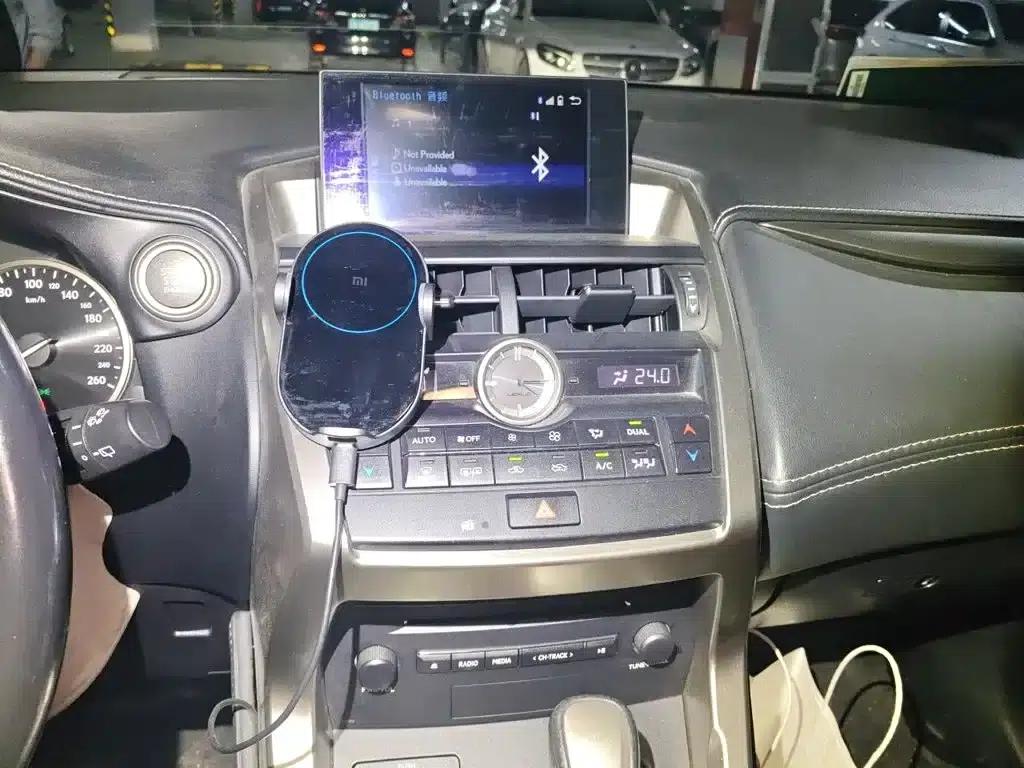 Lexus NX 2015 200 FWD Sport Edition — миниатюра 9