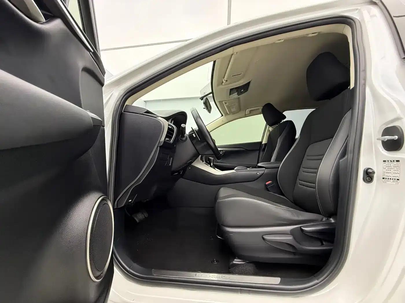 Lexus NX 2020 200 FWD Sport Edition (China VI Emission Standard) — миниатюра 11