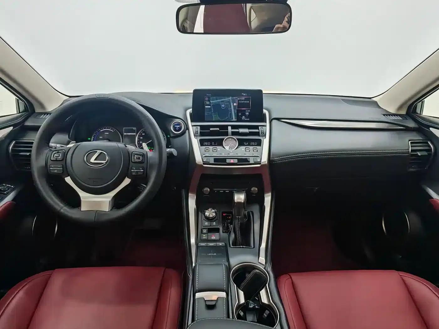 Lexus NX 2020 300h FWD Sport Edition (China VI Emission Standard) — миниатюра 10