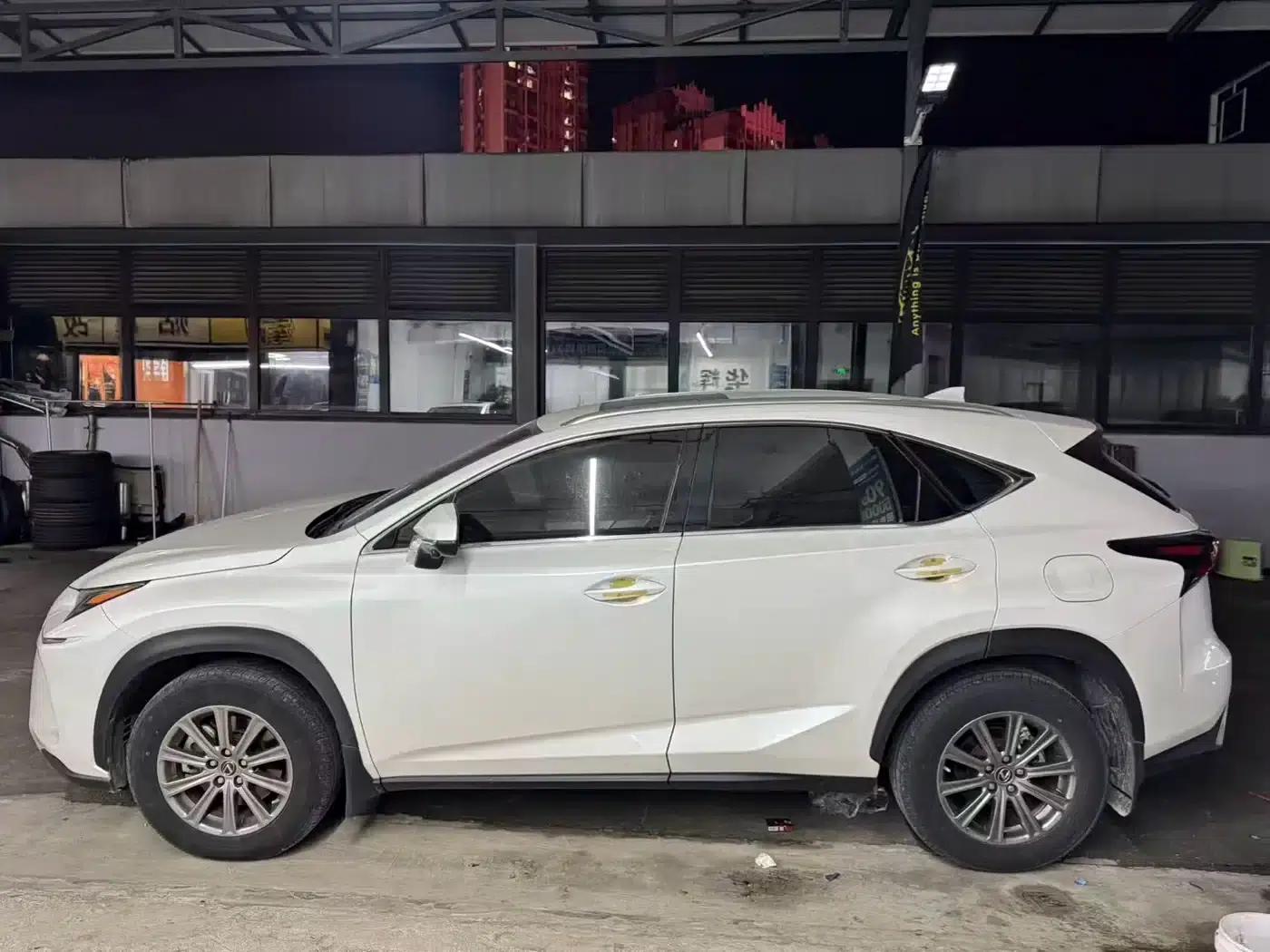 Lexus NX 2020 200 AWD Sport Edition (China VI Emission Standard) — миниатюра 3