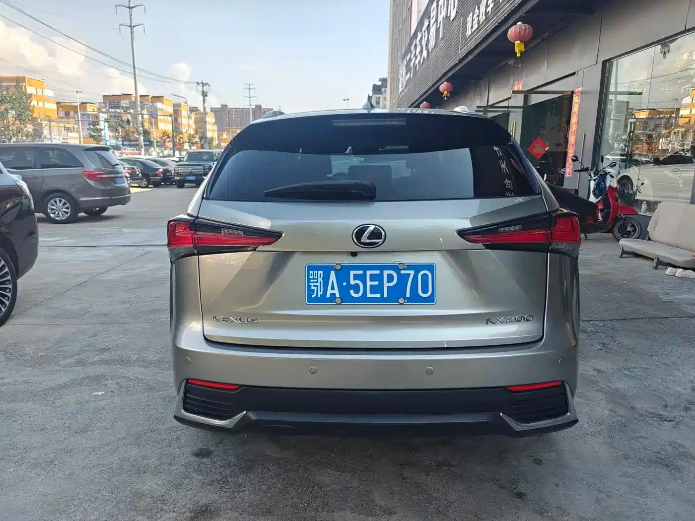 Lexus NX 2018 200 AWD Sport Edition (China V Emission Standard) — миниатюра 5