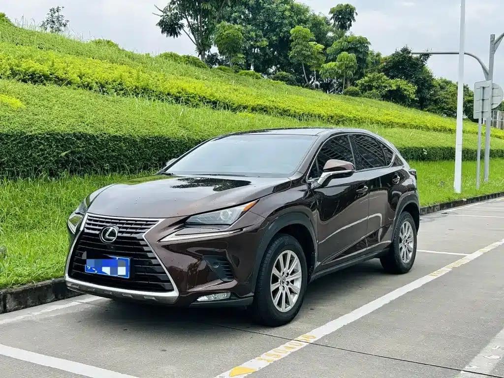 Lexus NX 2018 300 FWD Sport Edition — миниатюра 1