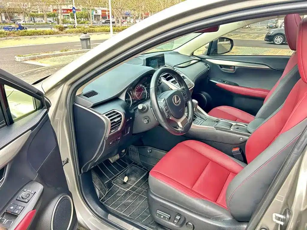 Lexus NX 2015 300h FWD Sport Edition — миниатюра 9