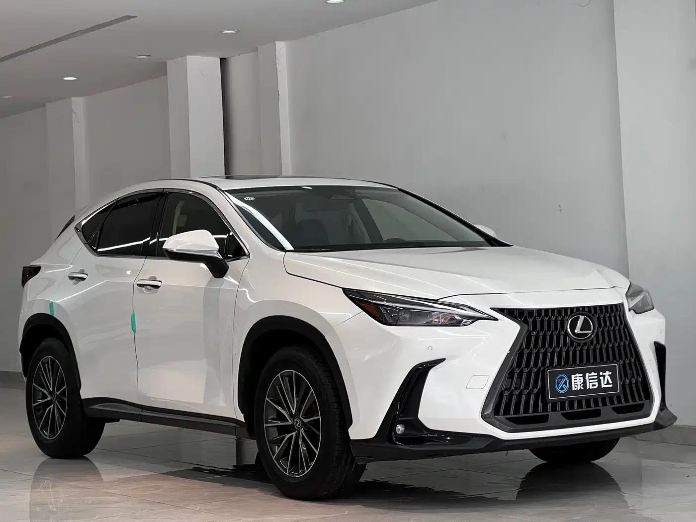 Lexus NX 2023 260 AWD Elite Edition — миниатюра 3