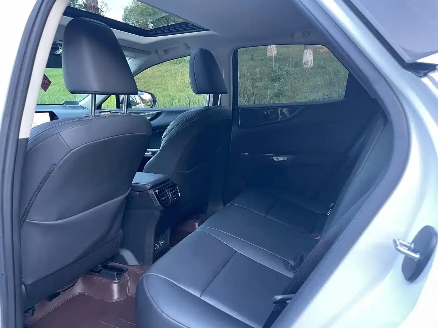 Lexus NX 2022 260 AWD Elite Edition — миниатюра 6