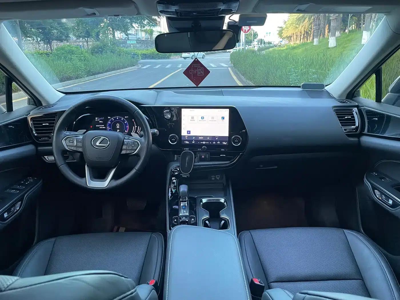 Lexus NX 2022 260 AWD Elite Edition — миниатюра 9