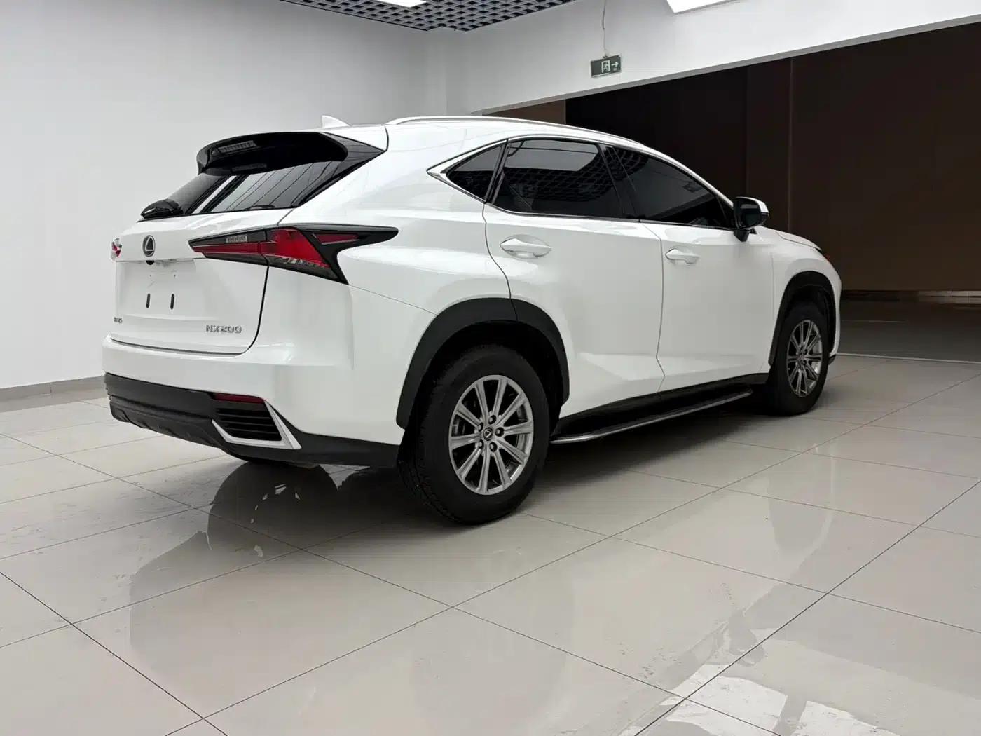 Lexus NX 2020 200 AWD Sport Edition (China V Emission Standard) — миниатюра 7