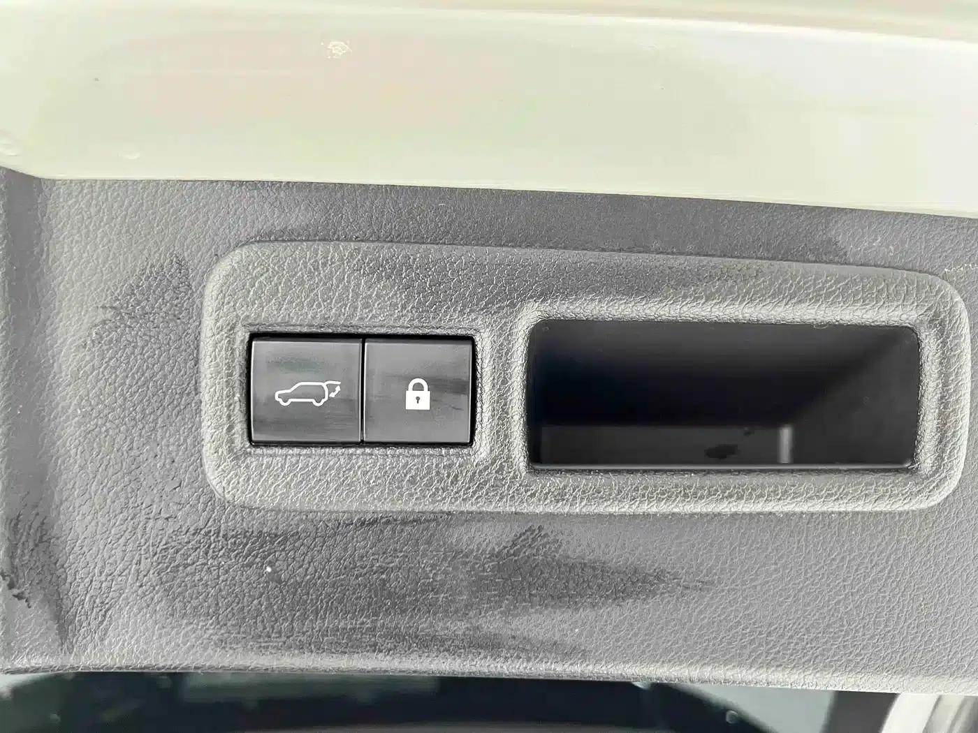 Lexus NX 2020 200 AWD Sport Edition (China VI Emission Standard) — миниатюра 18