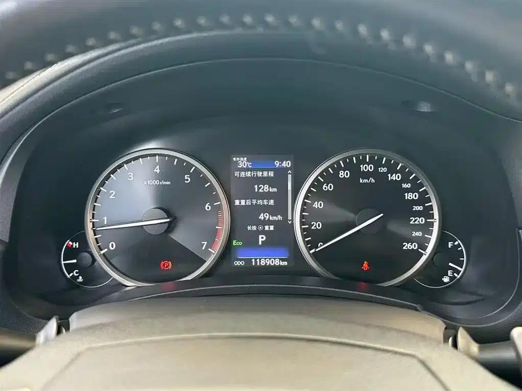 Lexus NX 2018 200 FWD Sport Edition (China V Emission Standard) — миниатюра 9