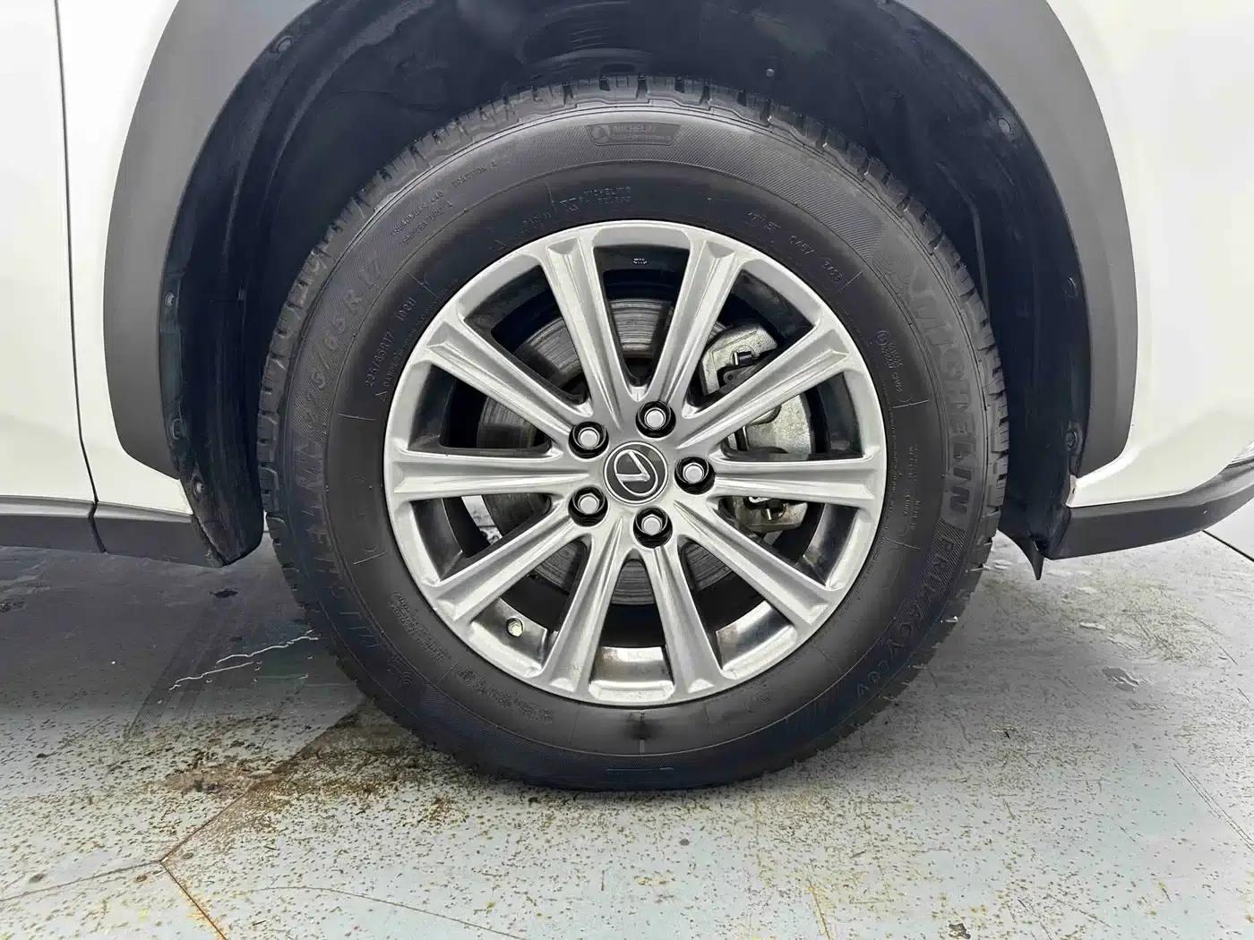 Lexus NX 2020 200 AWD Sport Edition (China VI Emission Standard) — миниатюра 8