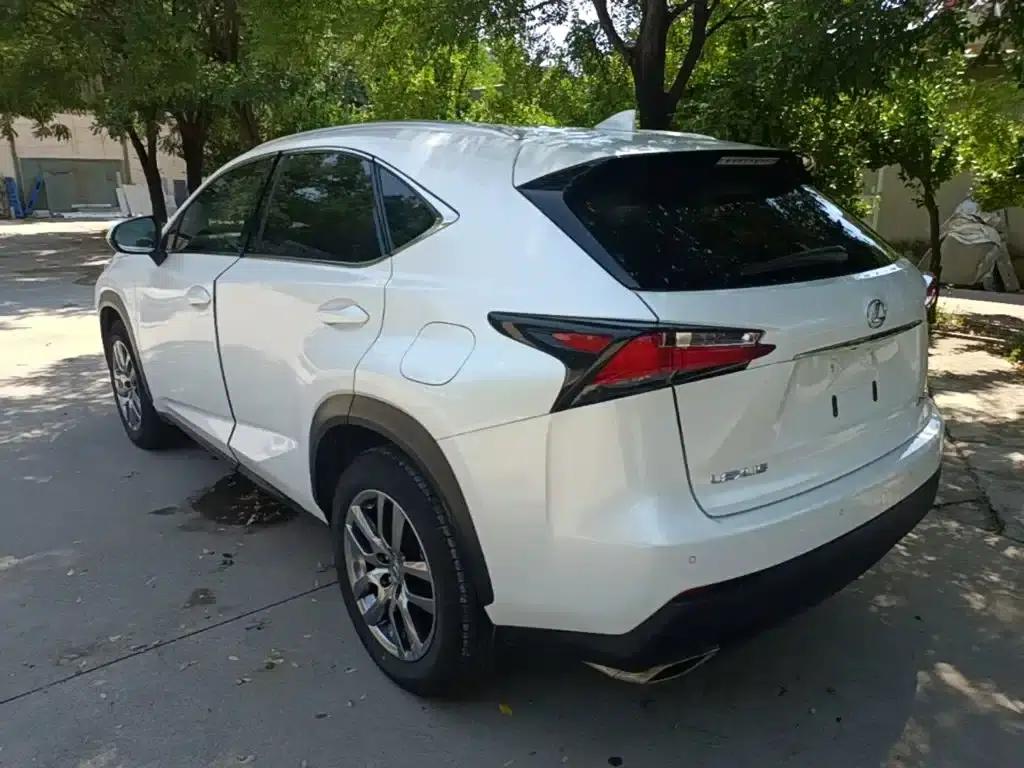 Lexus NX 2015 200t AWD Sport Edition — миниатюра 5