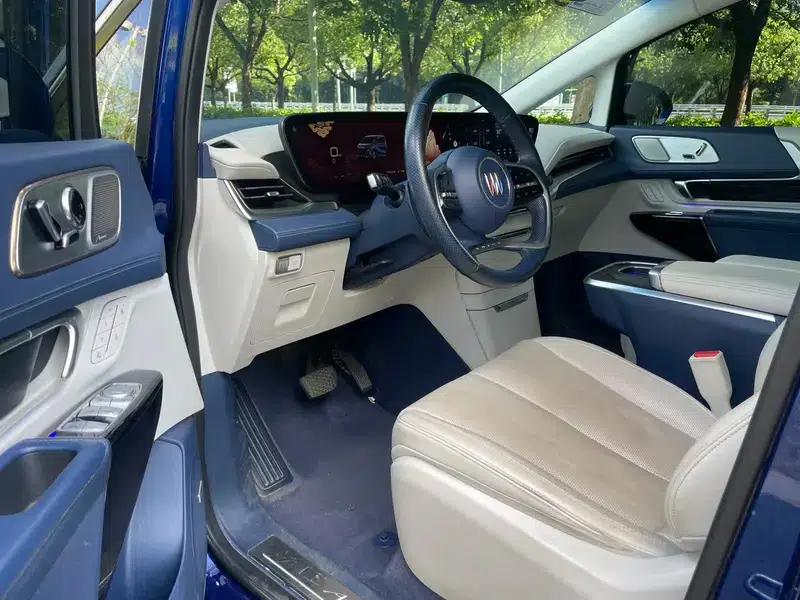 Century 2023 2.0T 7-Seat Luxury Edition — миниатюра 20