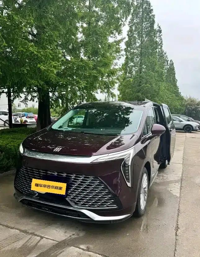 Century 2023 2.0T 7-Seat Luxury Edition — миниатюра 4