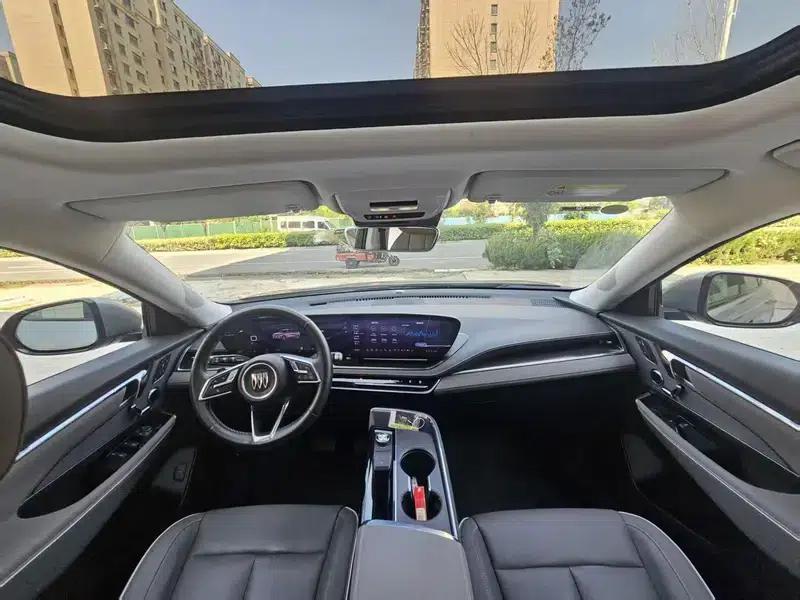 Buick E5 2023 Premium Standard Range Edition — миниатюра 8