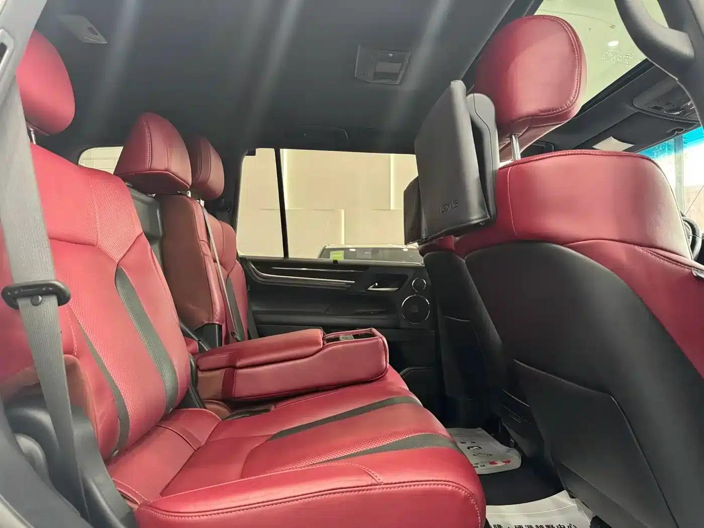 Lexus LX 2019 5.7L Middle East Limited Edition — миниатюра 9