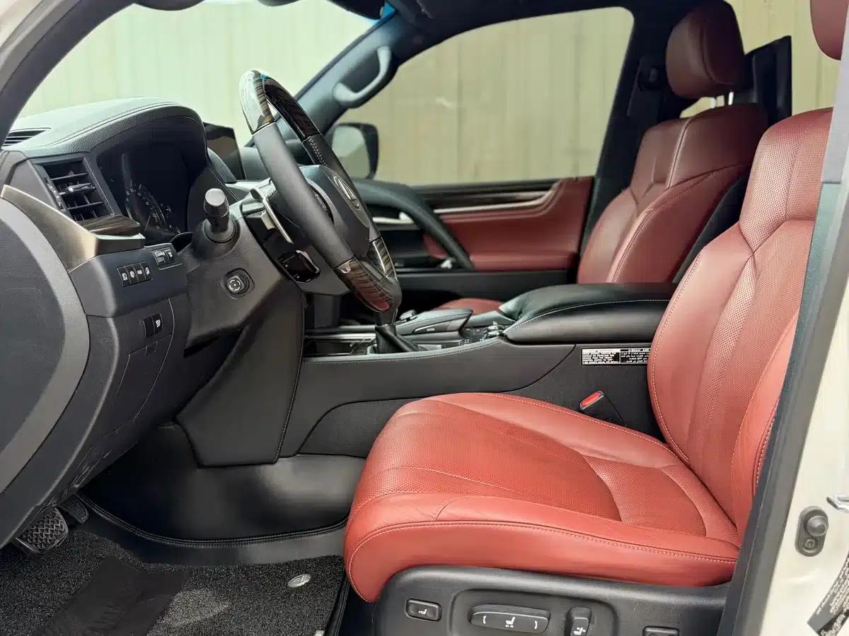 Lexus LX 2019 570 Platinum Middle East Edition — миниатюра 4