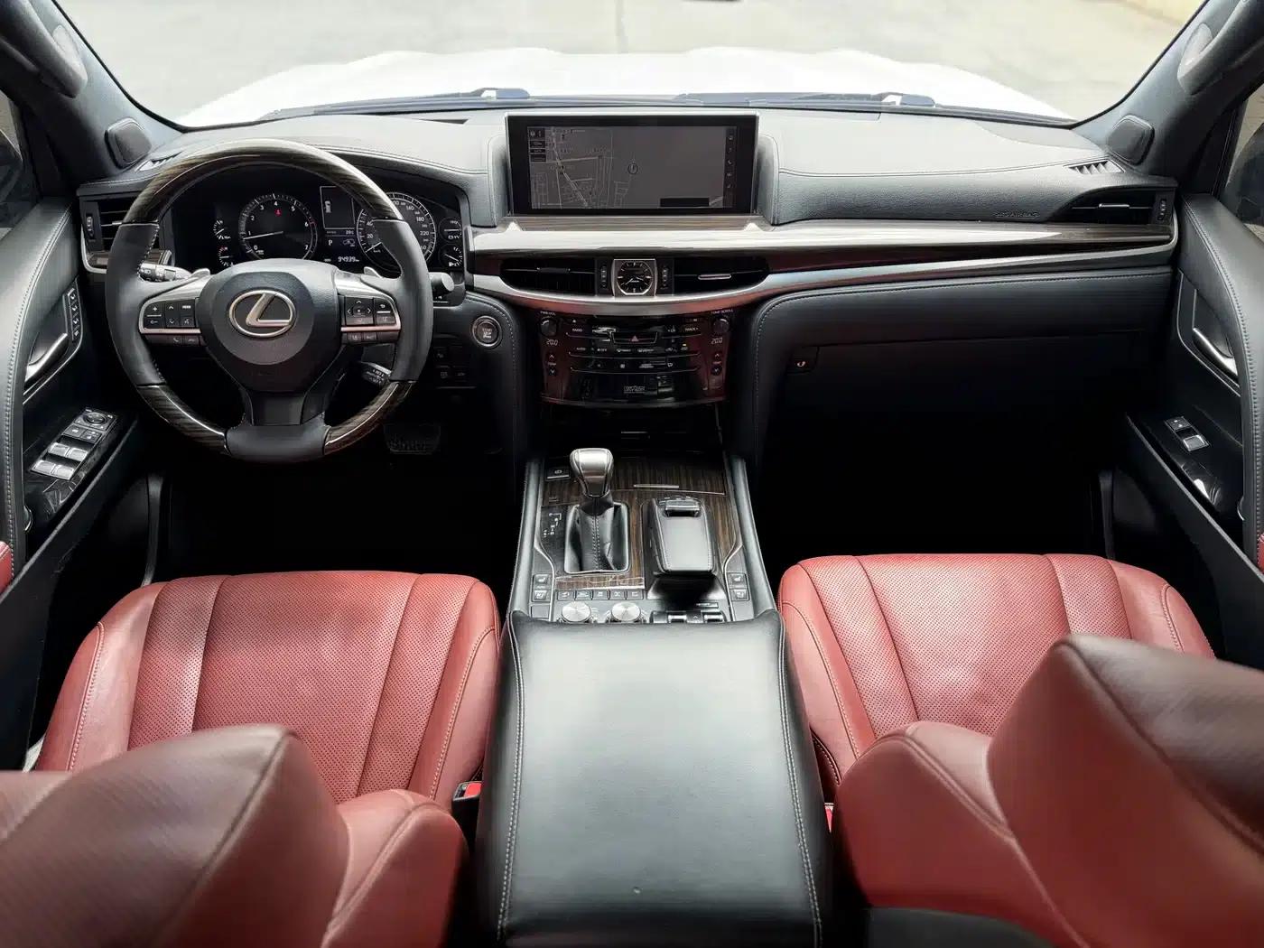 Lexus LX 2019 570 Platinum Middle East Edition — миниатюра 5