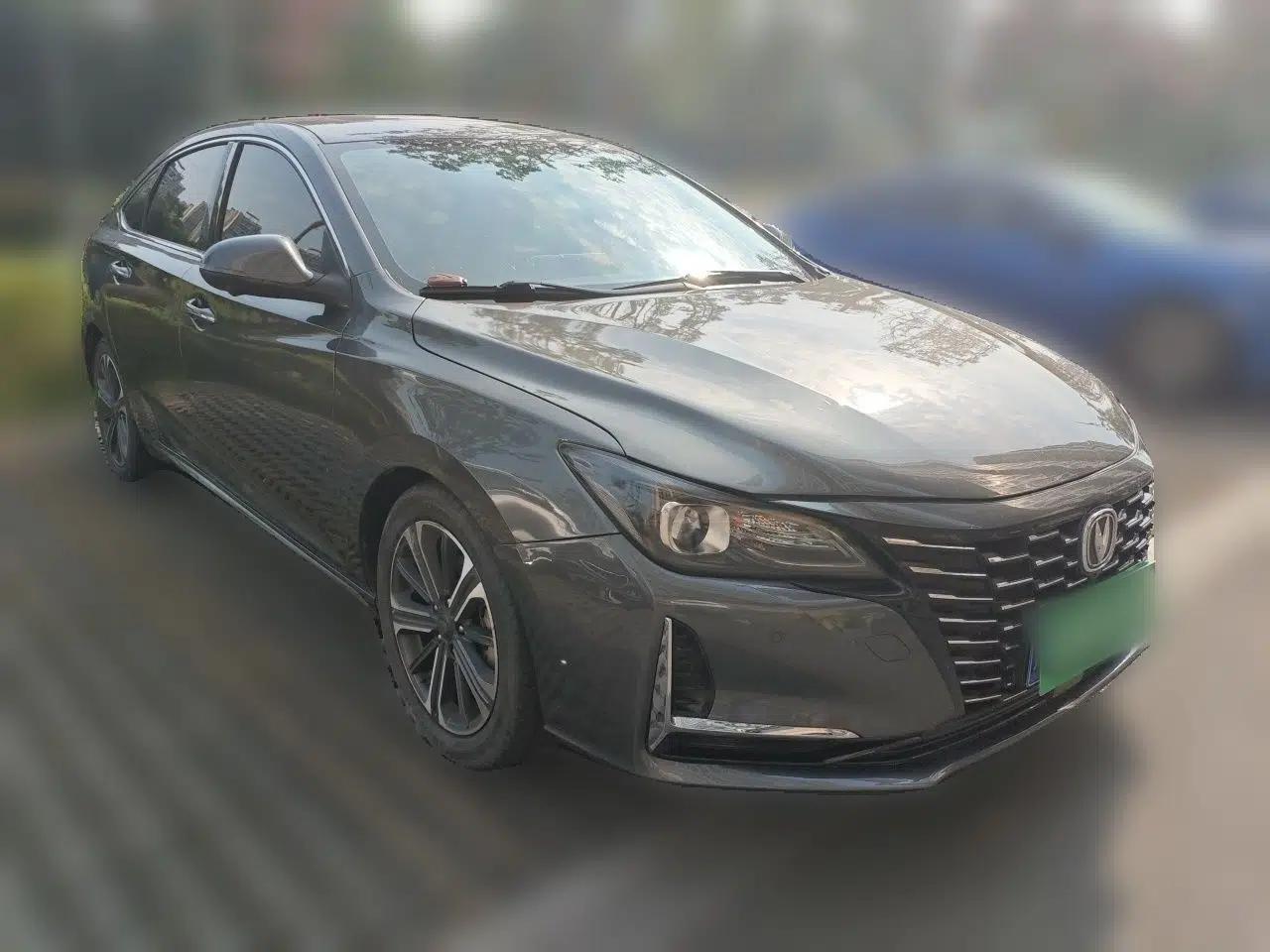 CHANGAN Ruicheng CC 2022 Blue Whale Edition 1.5T DCT Luxury Model — миниатюра 3