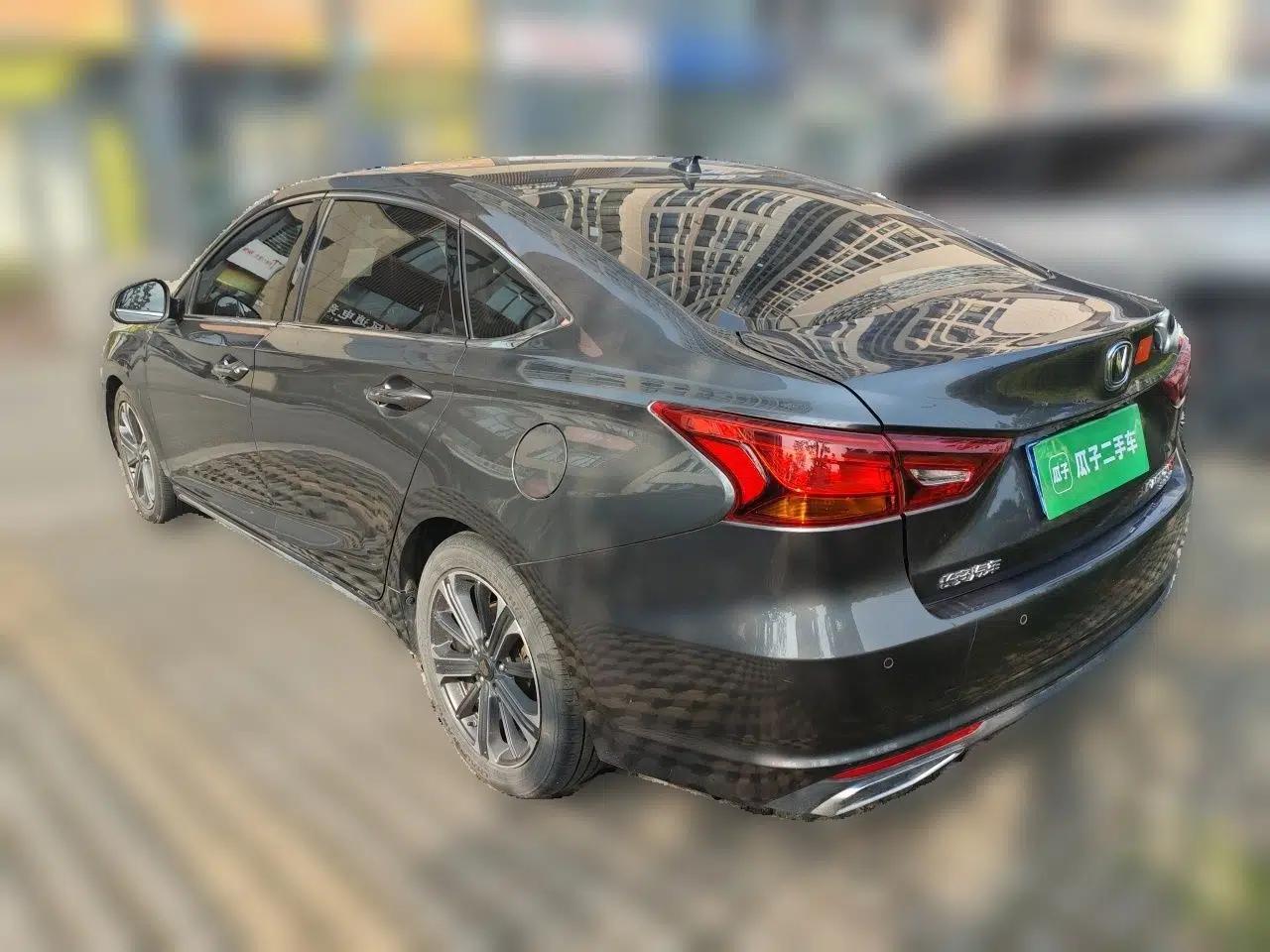 CHANGAN Ruicheng CC 2022 Blue Whale Edition 1.5T DCT Luxury Model — миниатюра 4