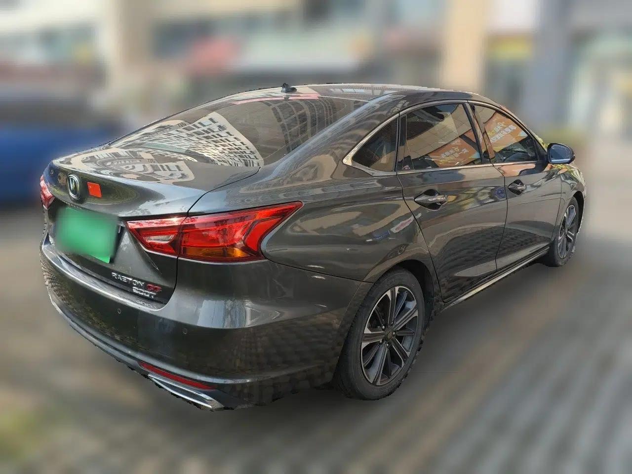 CHANGAN Ruicheng CC 2022 Blue Whale Edition 1.5T DCT Luxury Model — миниатюра 6
