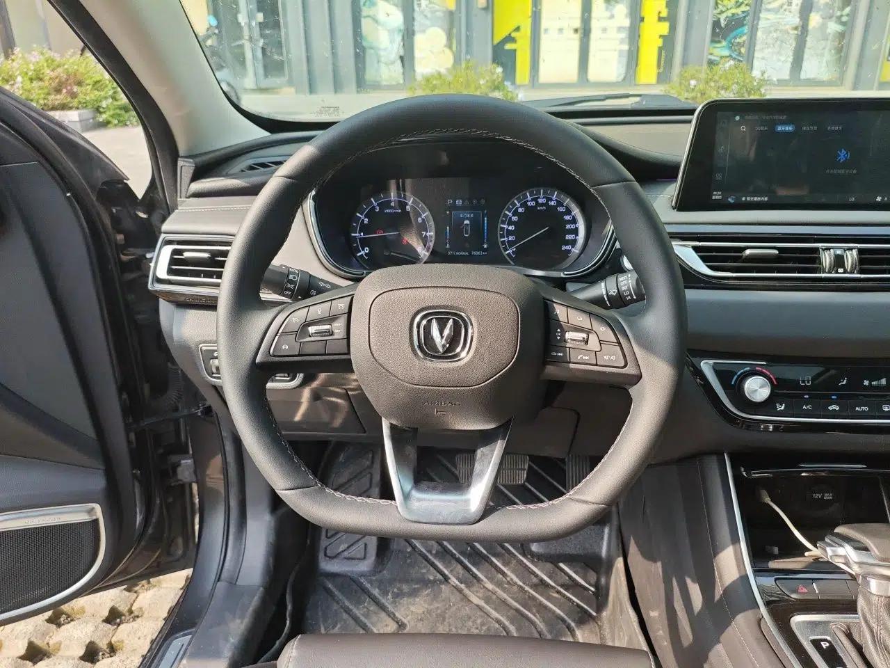 CHANGAN Ruicheng CC 2022 Blue Whale Edition 1.5T DCT Luxury Model — миниатюра 10