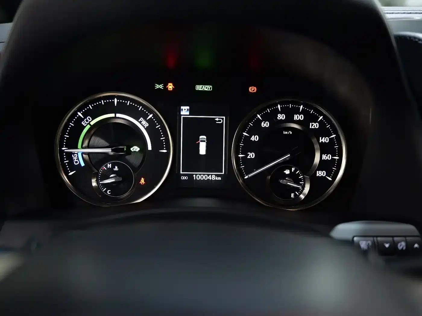 Lexus LM 2020 300h 7-Seat Elegant Edition — миниатюра 13