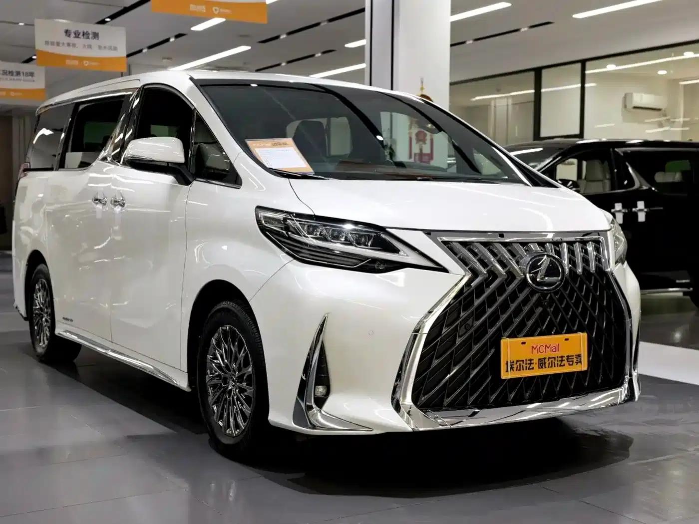Lexus LM 2020 300h 7-Seat Elegant Edition — миниатюра 6
