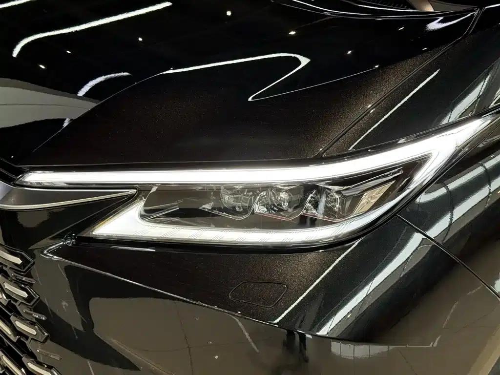 Lexus LM 2025 500h Six-Seat Premium Edition — миниатюра 20