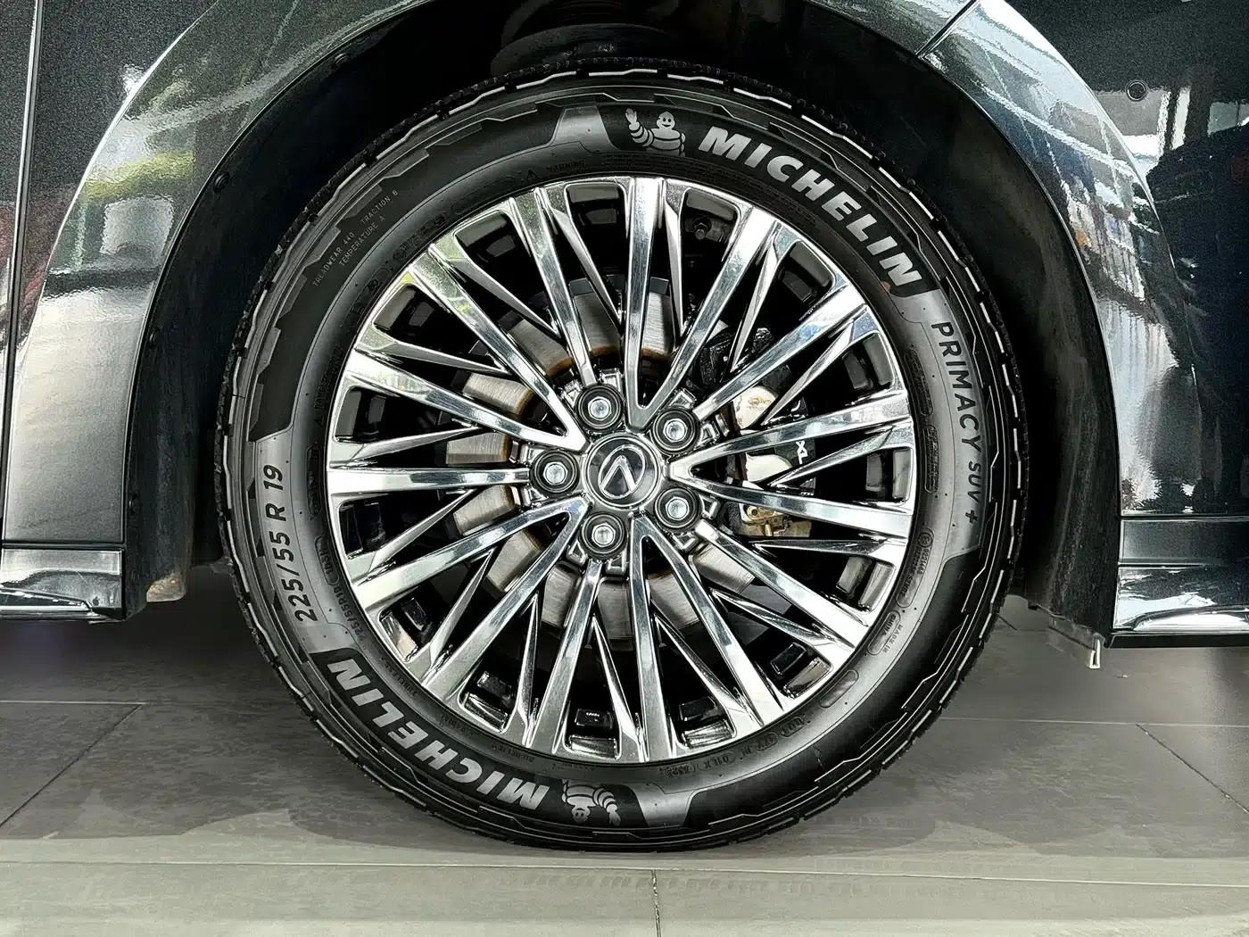 Lexus LM 2023 350h 7-Seat Elegant Edition — миниатюра 9