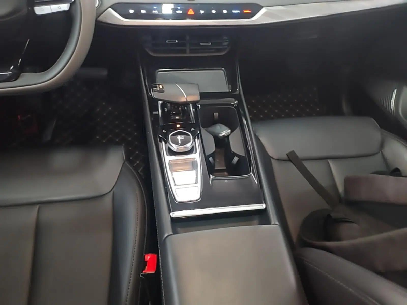 CHANGAN Ruicheng PLUS 2023 1.5T DCT Prestige Edition — миниатюра 16