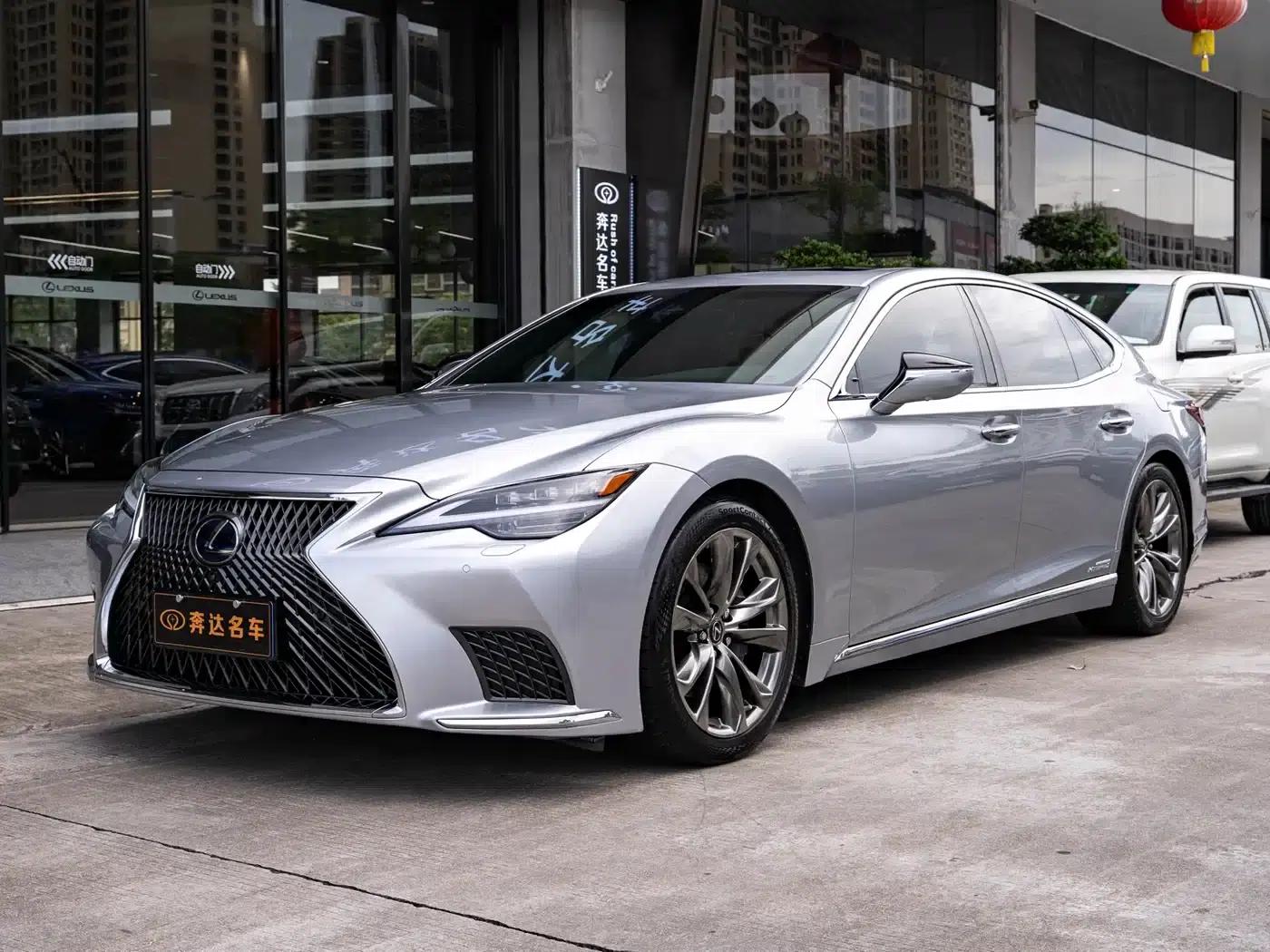 Lexus LS 2021 500h Premium Edition — миниатюра 1