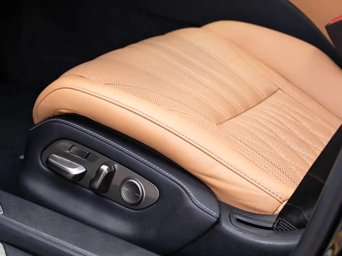 Lexus LS 2021 500h Premium Edition — миниатюра 20