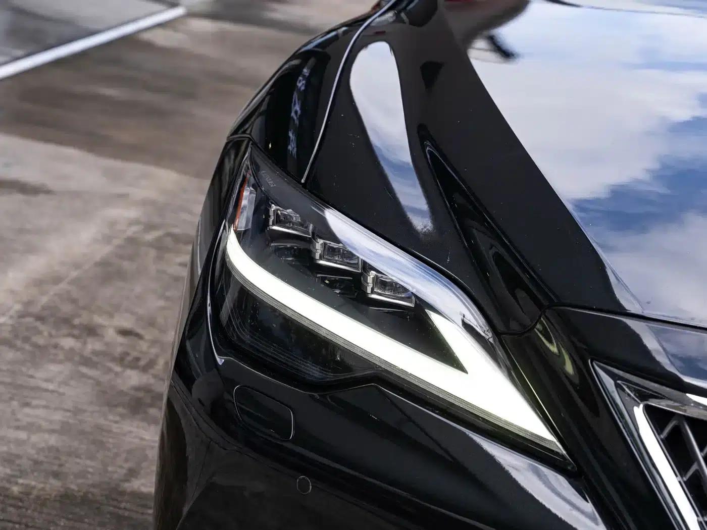 Lexus LS 2021 500h Premium Edition — миниатюра 6