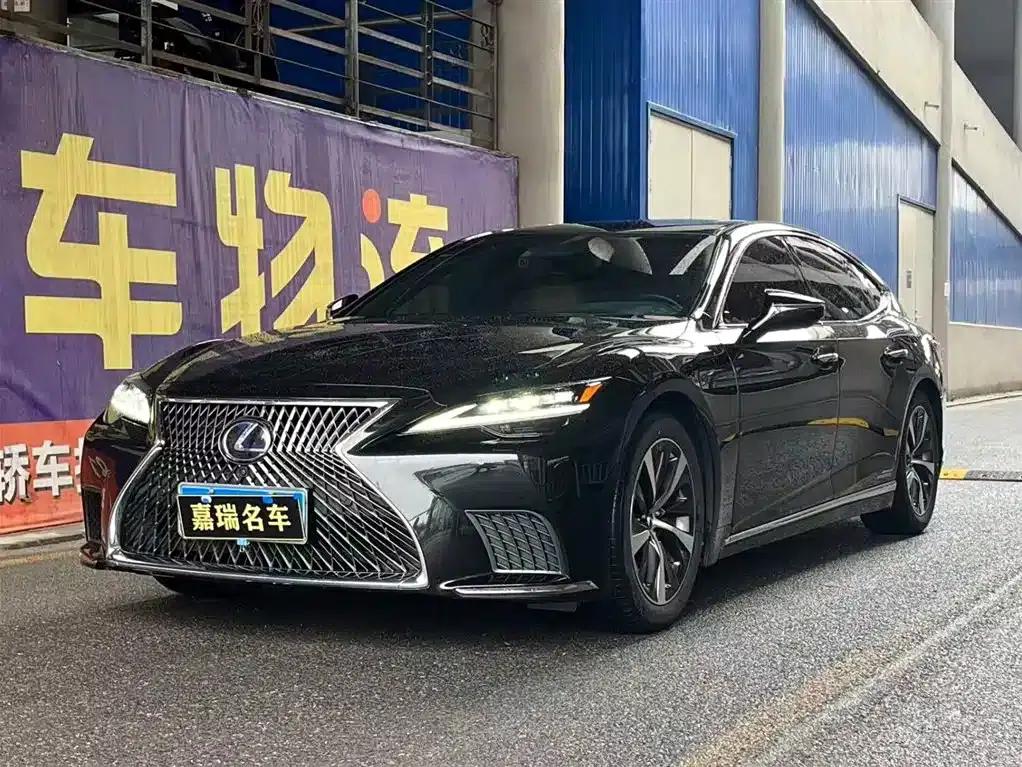 Lexus LS 2021 500h Premium Edition — миниатюра 1