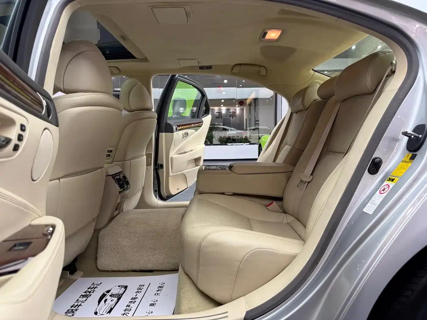Lexus LS 2013 460L Luxury Edition — миниатюра 14
