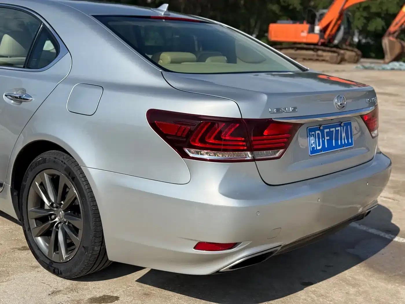 Lexus LS 2013 460L Luxury Edition — миниатюра 24