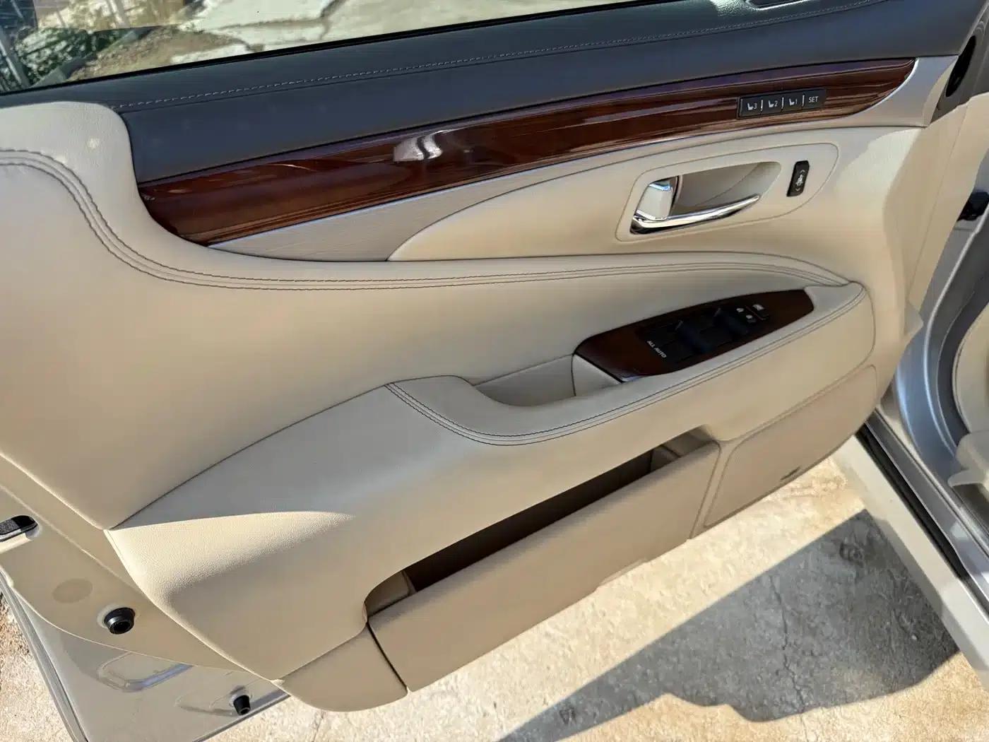 Lexus LS 2013 460L Luxury Edition — миниатюра 30