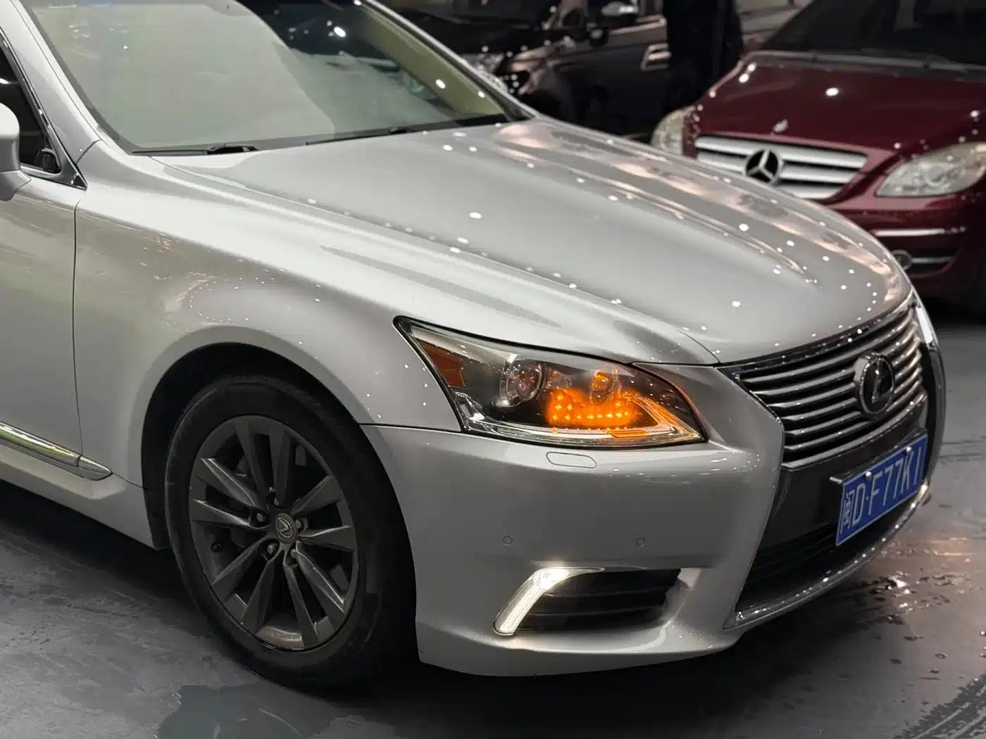 Lexus LS 2013 460L Luxury Edition — миниатюра 4