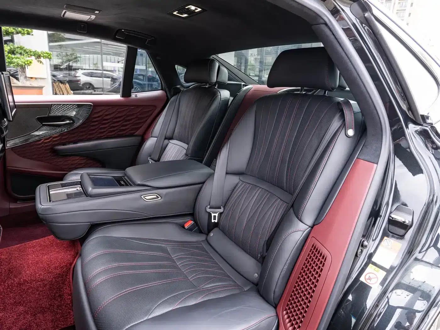 Lexus LS 2018 500h Executive Edition (China V emission standard) — миниатюра 12