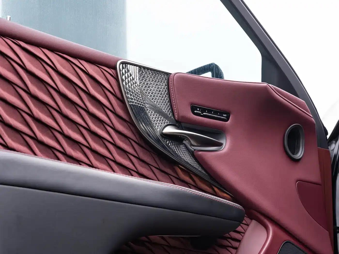 Lexus LS 2018 500h Executive Edition (China V emission standard) — миниатюра 21