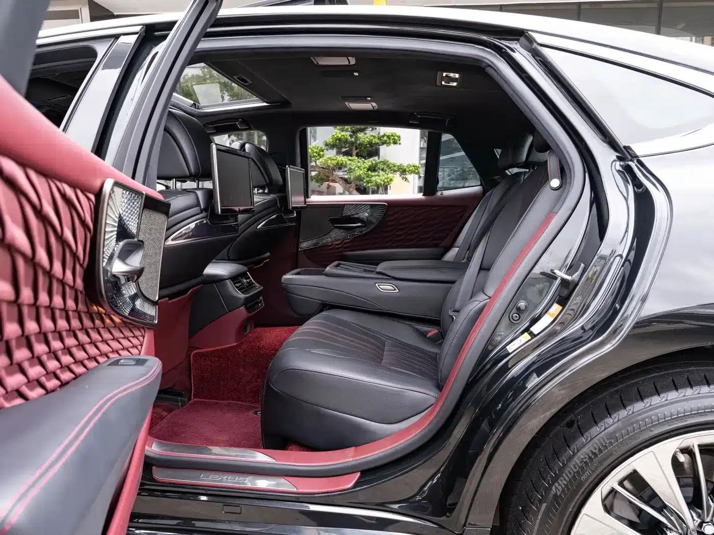 Lexus LS 2018 500h Executive Edition (China V emission standard) — миниатюра 10