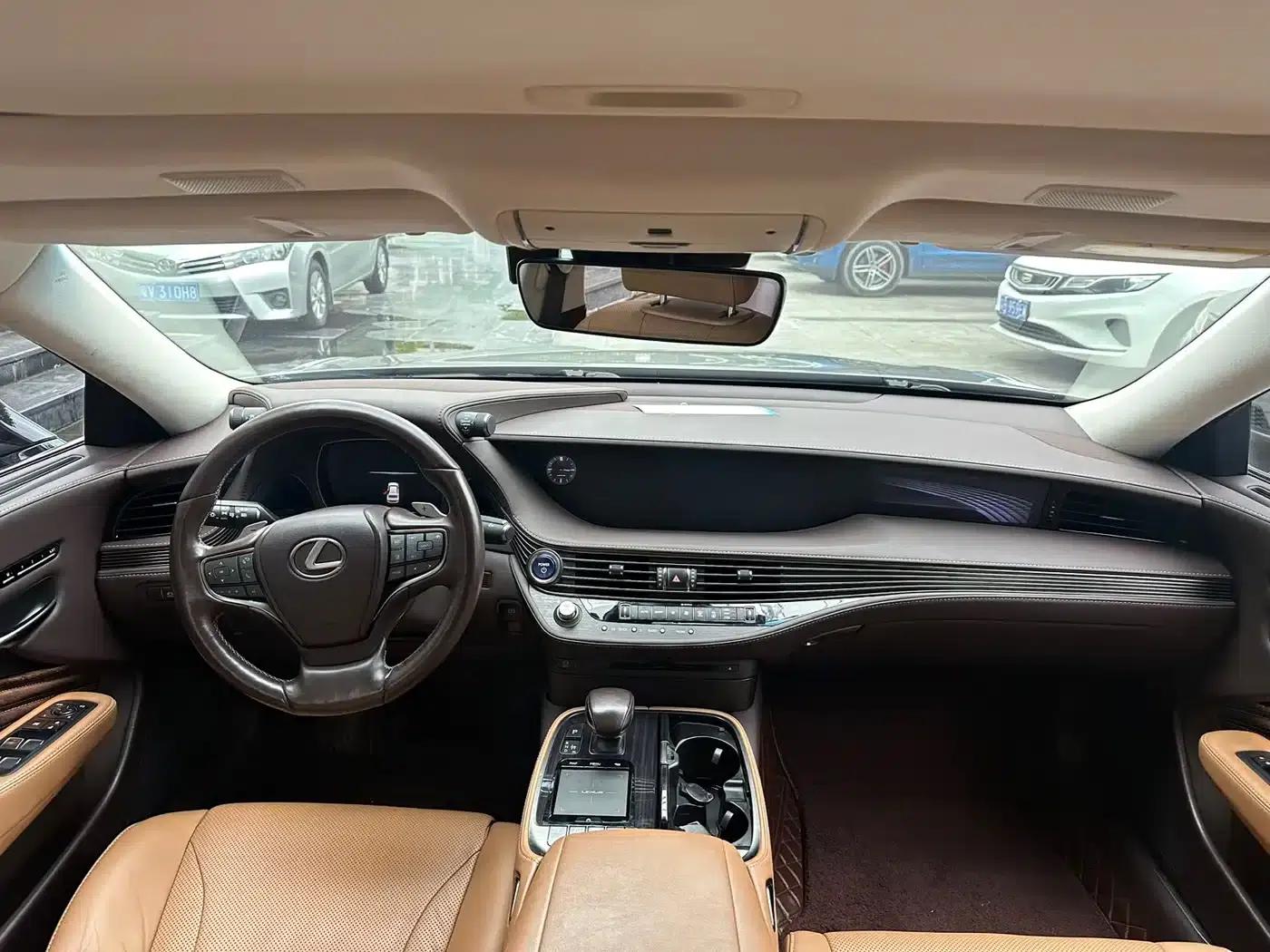 Lexus LS 2020 500h Premium Edition (China V Emission Standard) — миниатюра 5