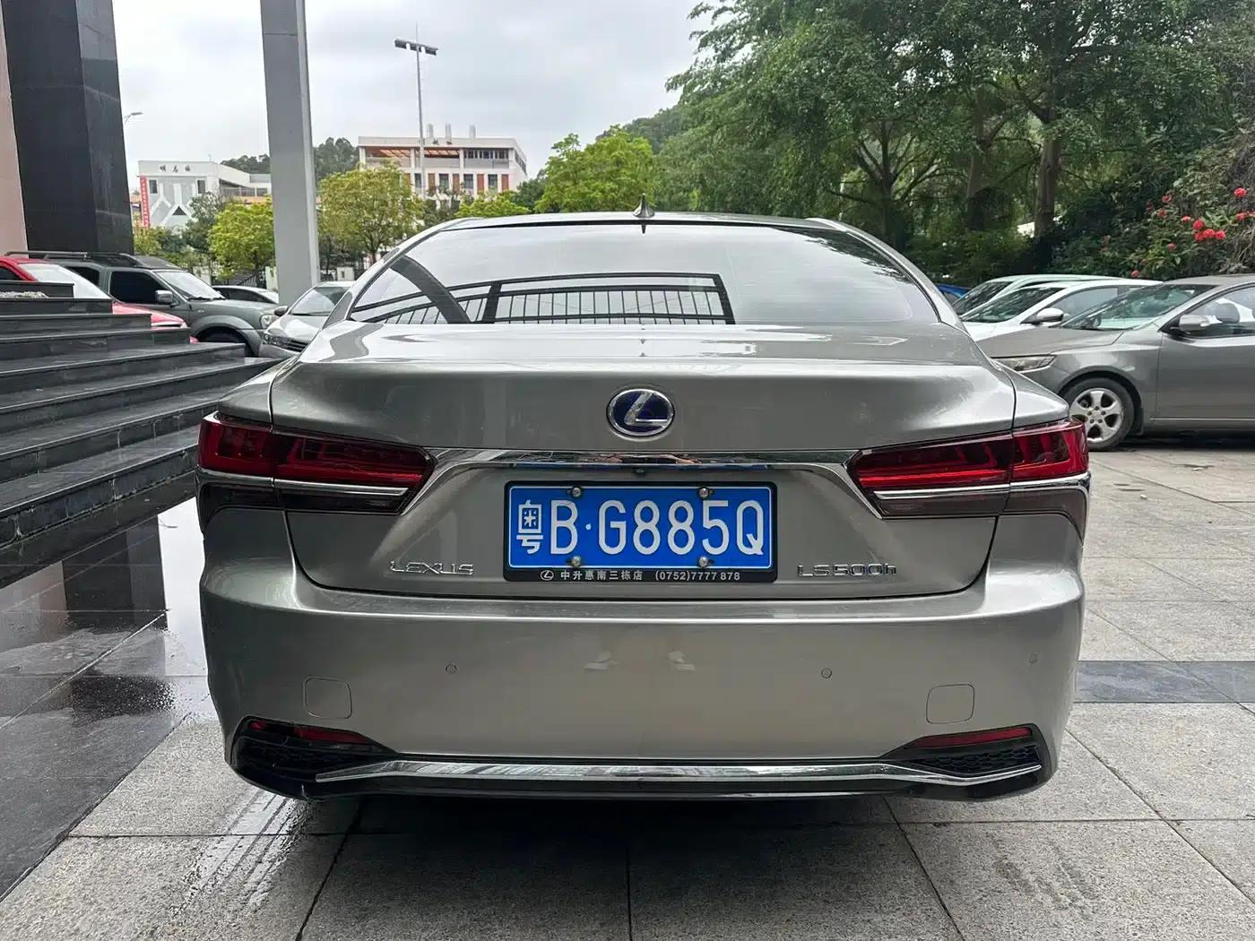 Lexus LS 2020 500h Premium Edition (China V Emission Standard) — миниатюра 8