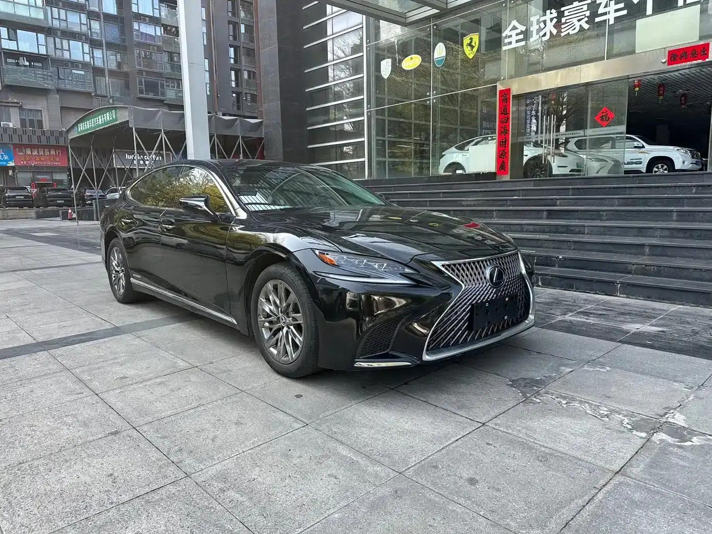 Lexus LS 2018 500h Luxury Edition (China V emission standard) — миниатюра 3