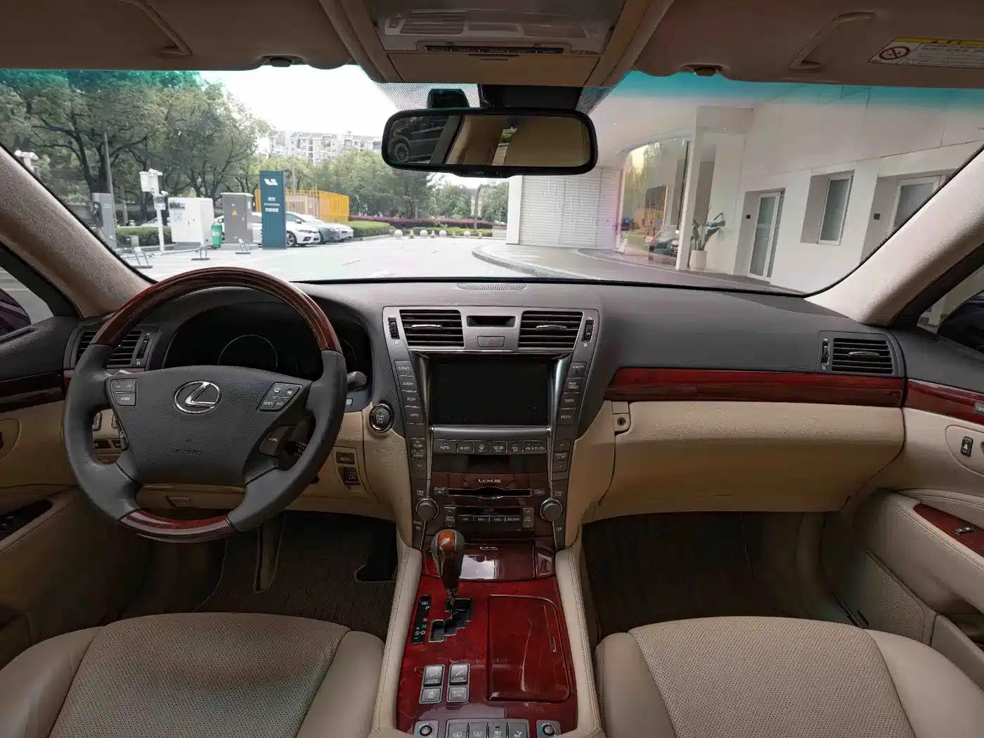 Lexus LS 2006 460L Premium Edition — миниатюра 17